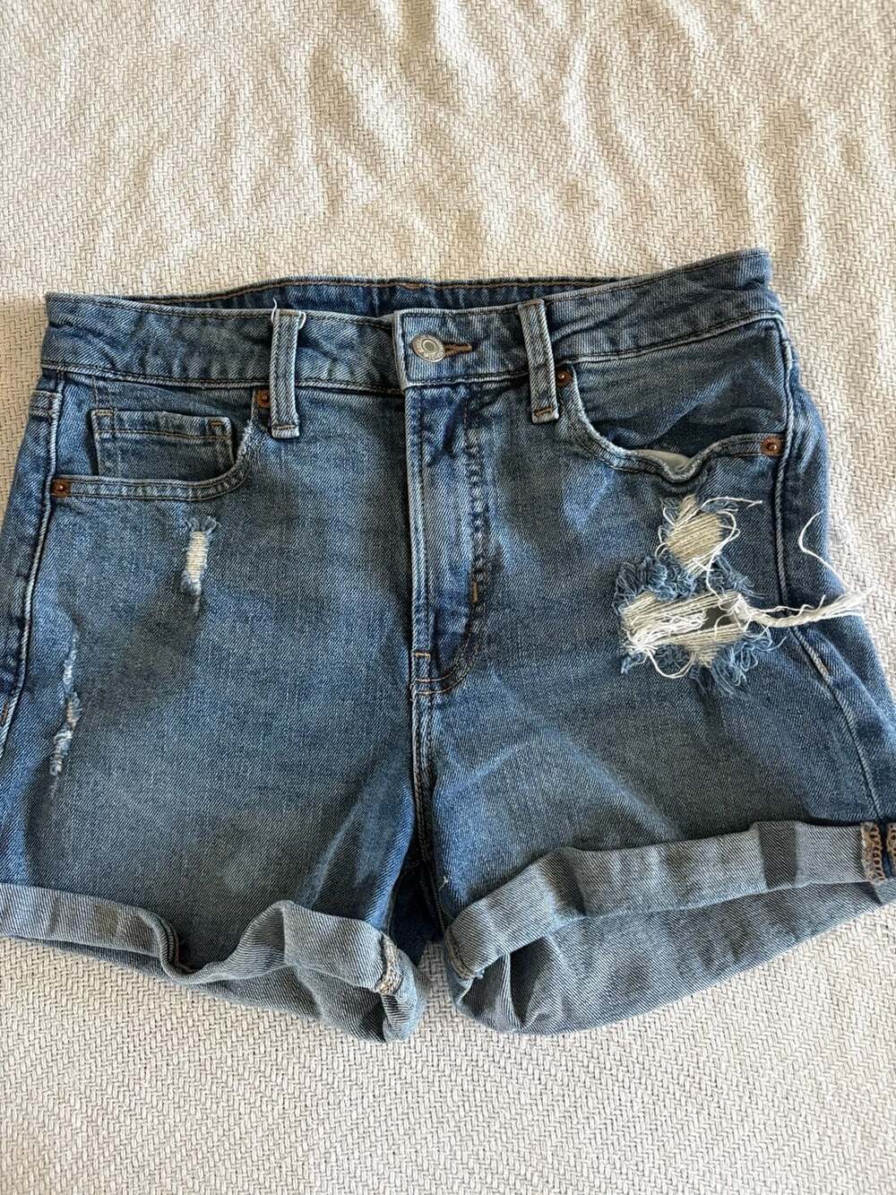 Old Navy O.G. High Rise Distressed Cuffed Denim Jean Shorts Size 6